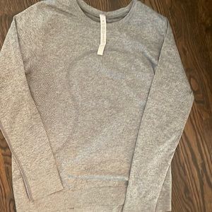 Lululemon woman’s training long sleeve
